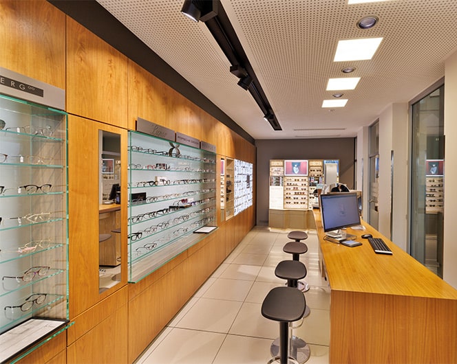 Markenbrillen im Ladengeschäft – Optikhaus Gravius