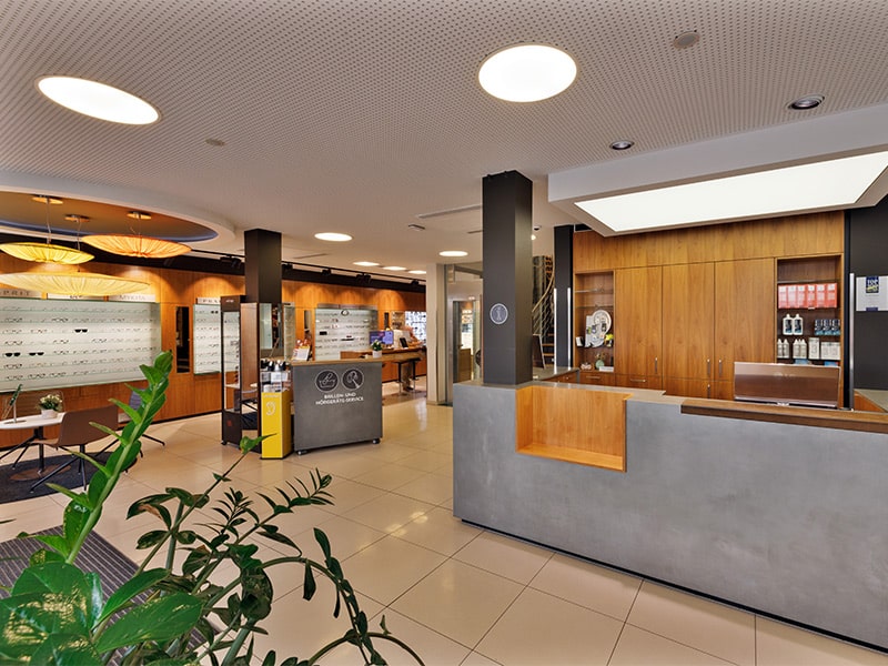 Ladengeschäft innen, Überblick – Optikhaus Gravius